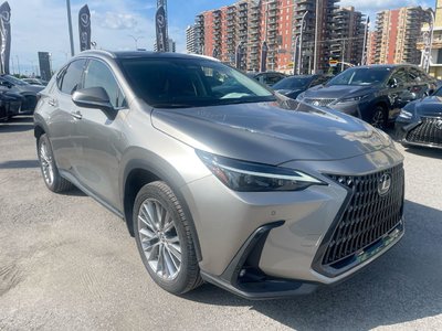 Lexus NX  2022 à Laval, Québec