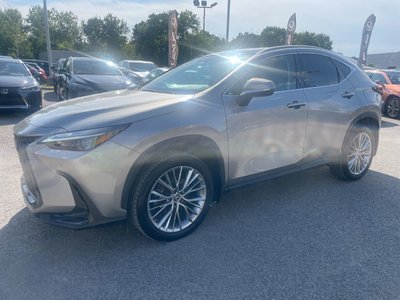 Lexus NX  2022 à Laval, Québec