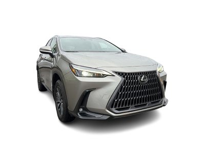 Lexus NX  2022 à Laval, Québec
