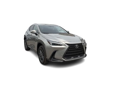 Lexus NX  2022 à Laval, Québec
