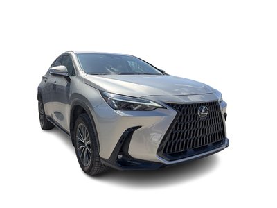 Lexus NX  2023 à Laval, Québec
