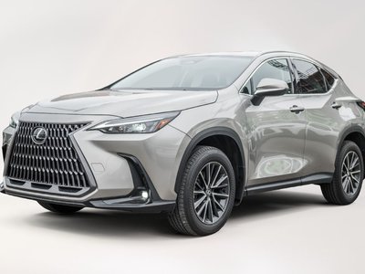 Lexus NX  2023 à Laval, Québec