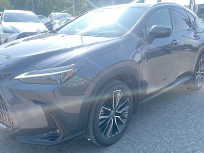 Lexus NX  2024 à Laval, Québec