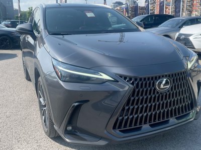 Lexus NX  2024 à Laval, Québec