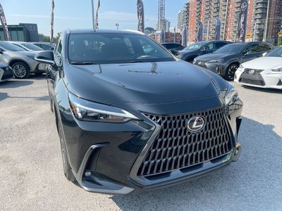 Lexus NX  2025 à Laval, Québec