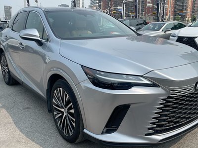 Lexus RX 350h  2024 à Laval, Québec