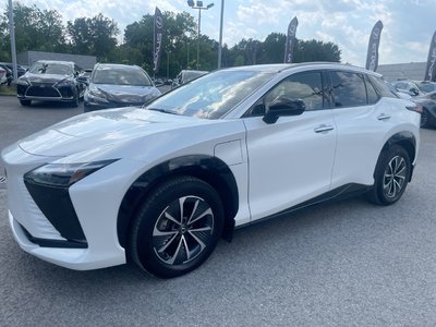 Lexus RZ  2023 à Laval, Québec