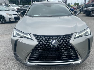 Lexus UX 250h  2021 à Laval, Québec