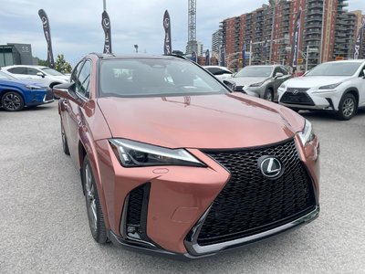 Lexus UX  2025 à Laval, Québec