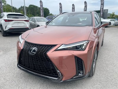 2025 Lexus UX in Laval, Quebec