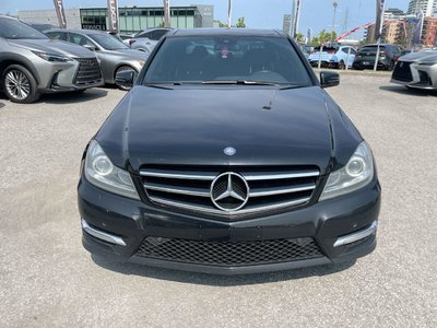 Mercedes-Benz C-Class  2014 à Laval, Québec