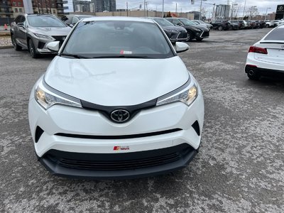 Toyota C-HR  2018 à Laval, Québec