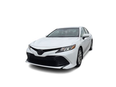Toyota Camry  2018 à Laval, Québec