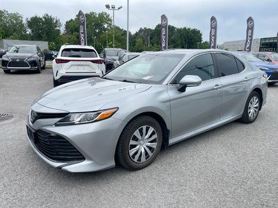 2020 Toyota Camry in Laval, Quebec
