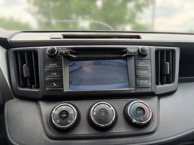 Toyota RAV4  2018 à Laval, Québec