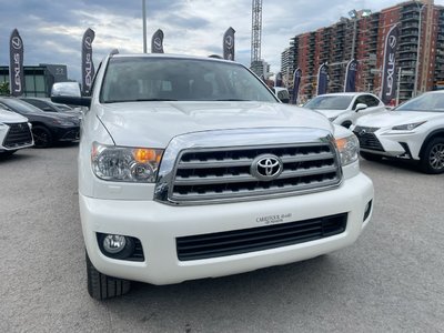 Toyota Sequoia  2016 à Laval, Québec