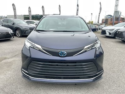 Toyota Sienna  2021 à Laval, Québec
