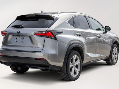Lexus NX 300h  2017 à Laval, Québec