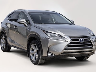 Lexus NX 300h  2017 à Laval, Québec
