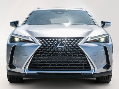 2025 Lexus UX in Laval, Quebec