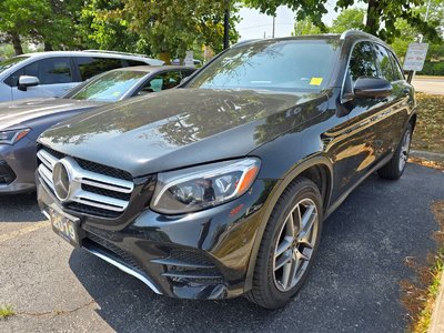 2019 Mercedes-Benz GLC300 in Markham, Ontario