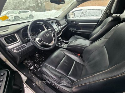 2016 Toyota Highlander in Markham, Ontario