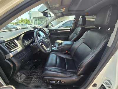 2016 Toyota Highlander in Markham, Ontario