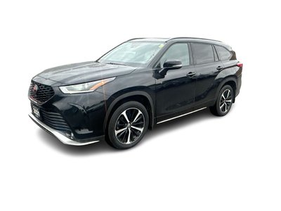 2021 Toyota Highlander in Markham, Ontario