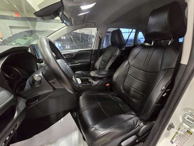 2022 Toyota RAV4 in Markham, Ontario