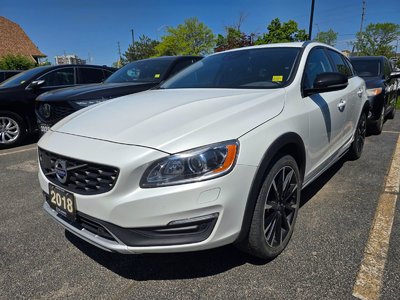 2018 Volvo V60 Cross Country in Markham, Ontario