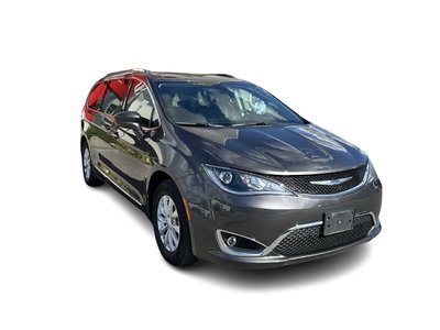 2018 Chrysler Pacifica in Markham, Ontario