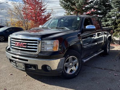 2013 GMC SIERRA 1500 4WD CREW CAB SHORT BOX in Markham, Ontario