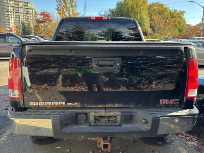 2013 GMC SIERRA 1500 4WD CREW CAB SHORT BOX in Markham, Ontario