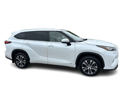 2023 Toyota Highlander hybrid in Markham, Ontario