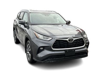 2023 Toyota Highlander in Markham, Ontario