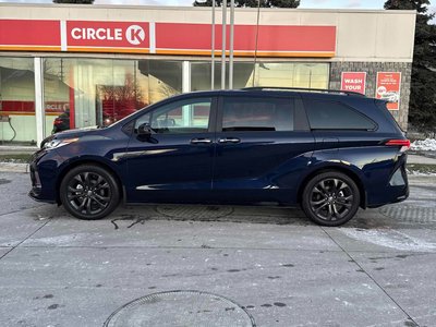 2025 Toyota Sienna Hybrid in Markham, Ontario