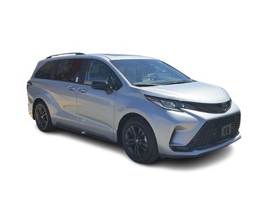 2025 Toyota Sienna Hybrid in Markham, Ontario