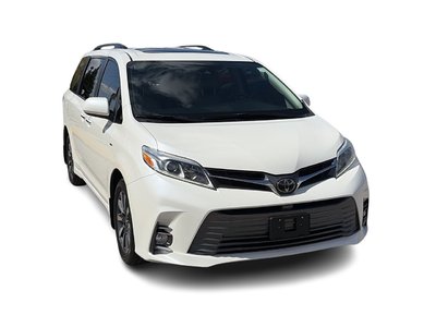 2018 Toyota Sienna in Markham, Ontario