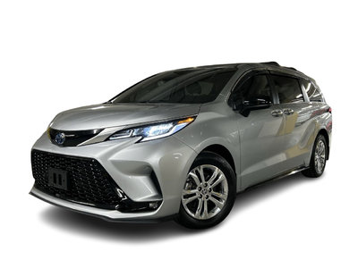 2022 Toyota Sienna in Markham, Ontario