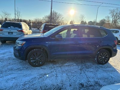Volkswagen Taos  2023 à Markham, Ontario