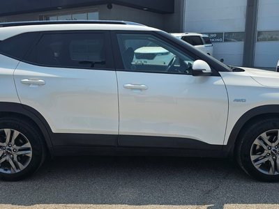 2022 Kia Seltos in Markham, Ontario