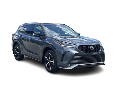 2022 Toyota Highlander in Markham, Ontario