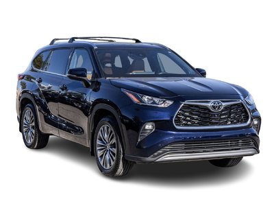 2022 Toyota Highlander in Dorval, Quebec