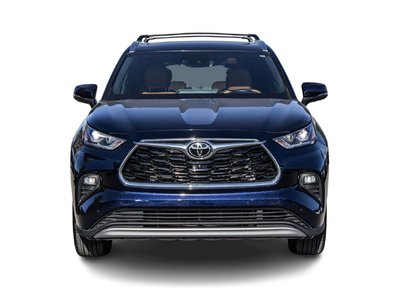 2022 Toyota Highlander in Dorval, Quebec