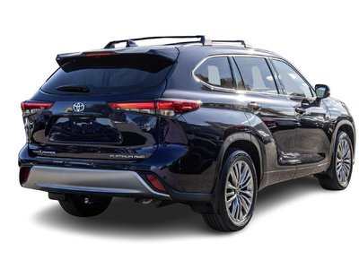 2022 Toyota Highlander in Dorval, Quebec