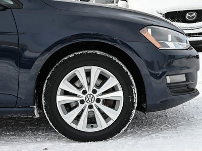 2017 Volkswagen Golf in Dorval, Quebec