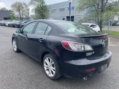 2010 Mazda 3 in Dorval, Quebec