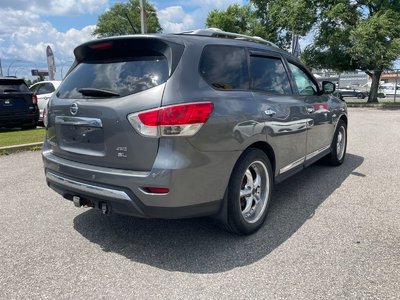 2015 Nissan Pathfinder in Dorval, Quebec