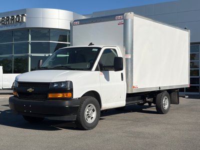 Chevrolet Express Commercial Cutaway CUBE 3500, V8 2025 JAMAIS ACCIDENTÉ
