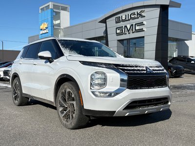 Mitsubishi Outlander GT, BAS KM, TOIT OUVRANT 2023